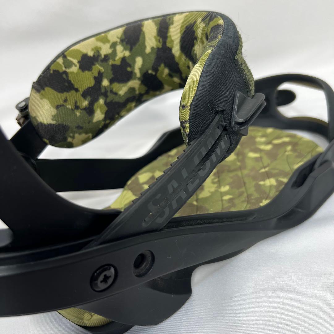 美品　SALOMON　BINDING スノボ　ビンディング　迷彩