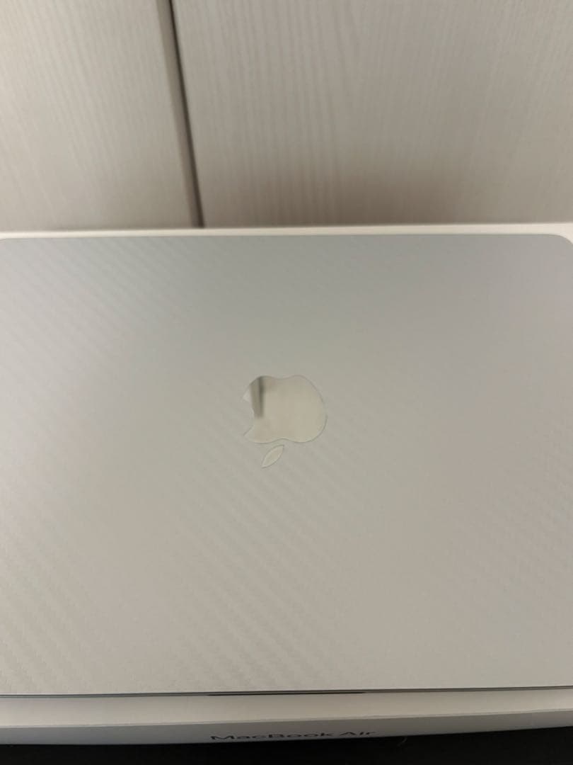 最終値下　APPLE MacBook Air m4 16GB SSD256GB