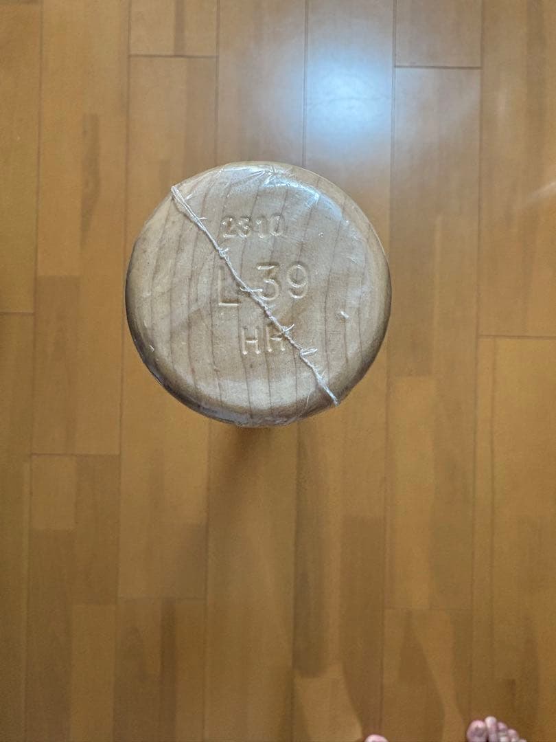 新品 硬式木製バット 2本セット 呉念庭モデル＆金本知憲モデル 85cm