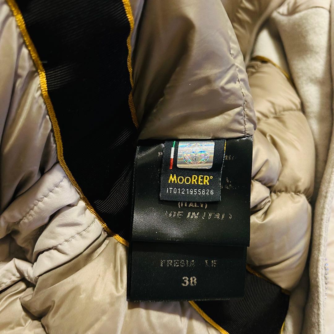 Moorer ベージュ ダウンジャケット　ミドル丈　美品　ムーレー