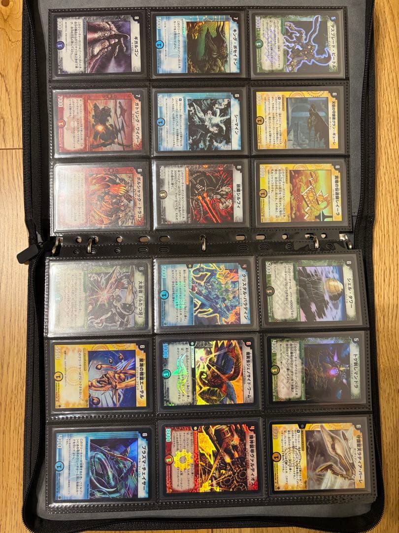 デュエルマスターズ　dm1〜dm28までのふSR.VRコンプリートファイル