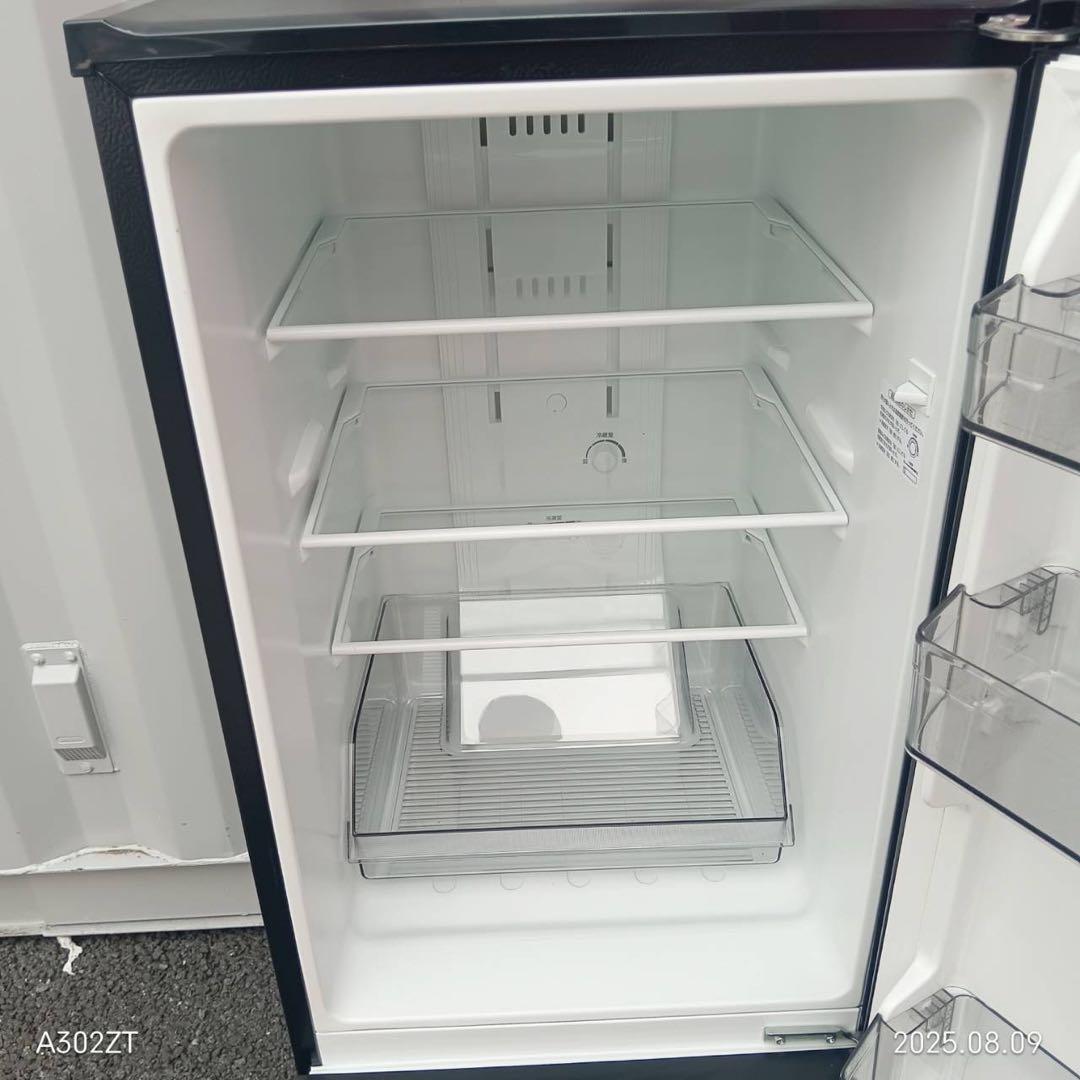 T082★2024年製★東芝　冷蔵庫　ブラック　黒　自動霜取り　一人暮らし