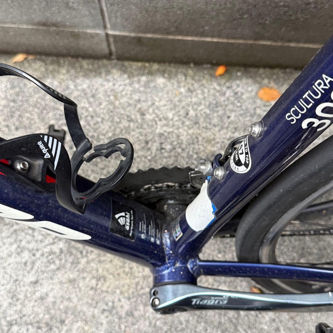 ロードバイクMERIDA SCULTURA スクルトゥーラ 300