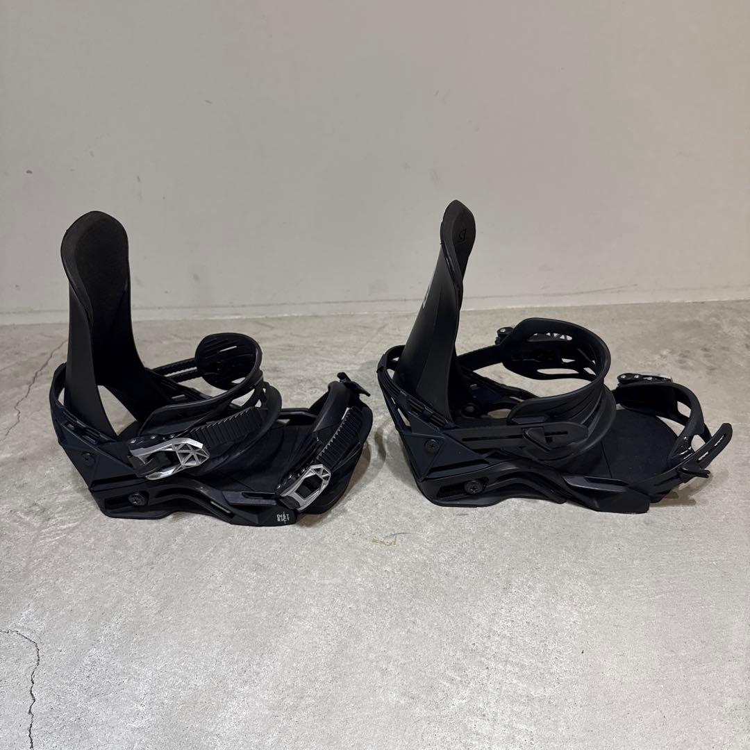 SALOMON DISTRICT 22-23モデル　mens Mサイズ