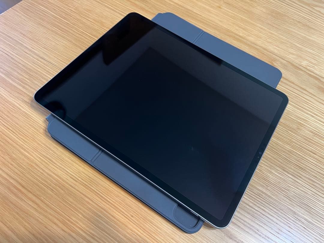 美品　iPad Pro 12.9インチ 第5世代 【3点セット販売】