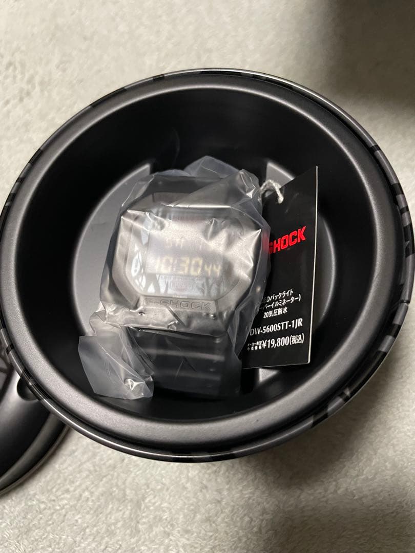 新品G-SHOCK STRANGER THINGS DW-5600STT-1JR