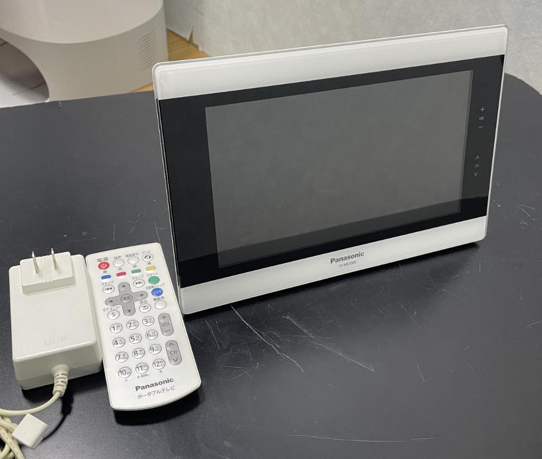 Y♢559 パナソニック 防水ポータブルテレビ SV-ME7000