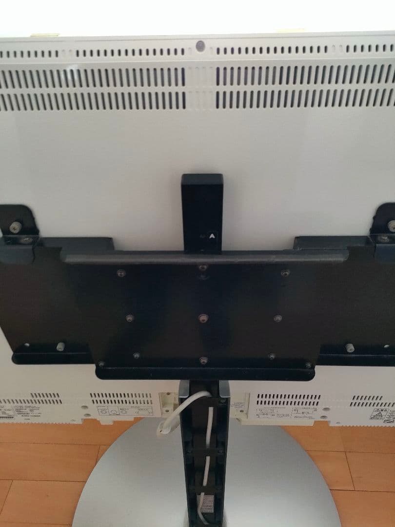 HITACHI Wooo UT37-MX770JW37型純正壁寄せ液晶テレビ日立