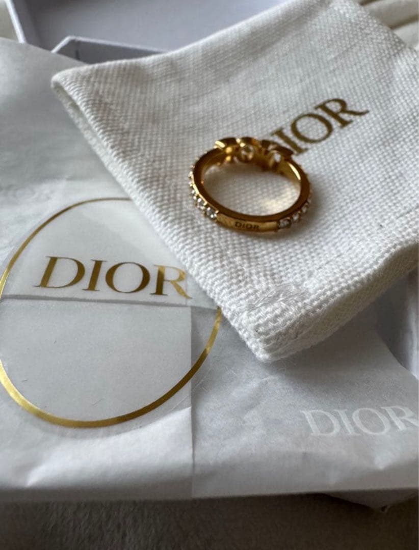 Dior Dio(r)evolution リング10号ディオール箱・リボン付