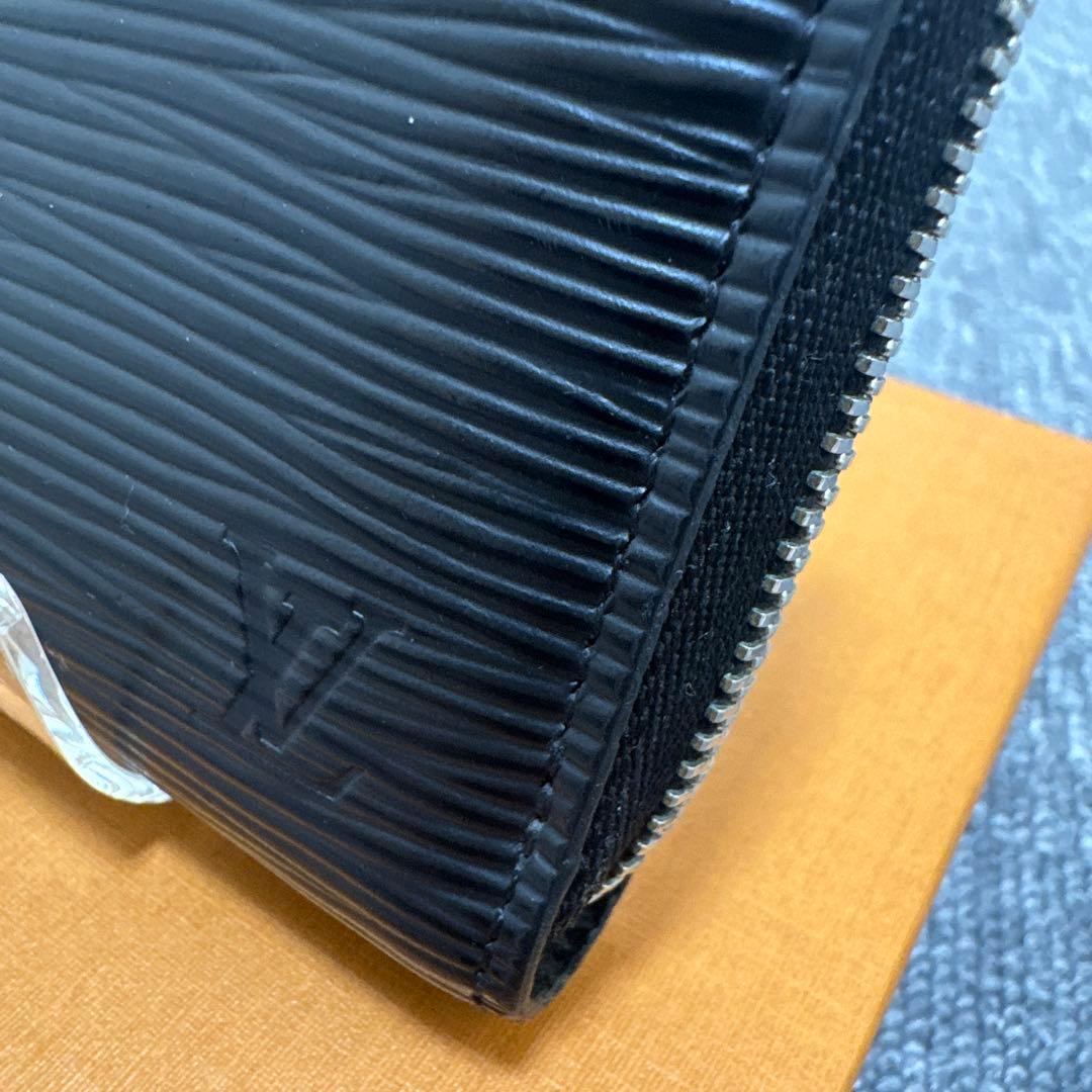 ルイヴィトン　パース　ジッピー　M60152 エピ　ノワール