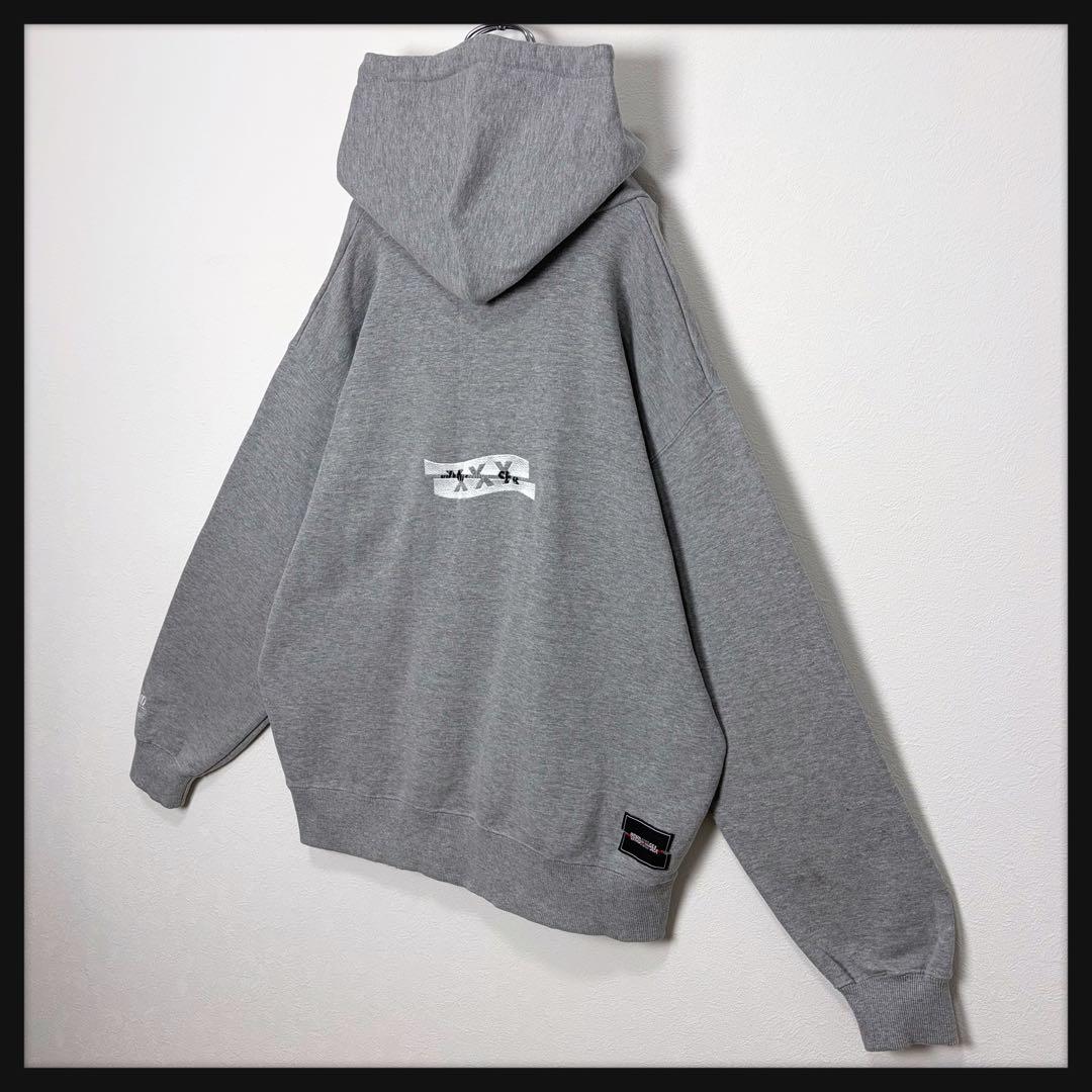 【限定コラボ】ウィンダンシー★ゴッドセレクション 両面刺繍ロゴパーカー 人気L