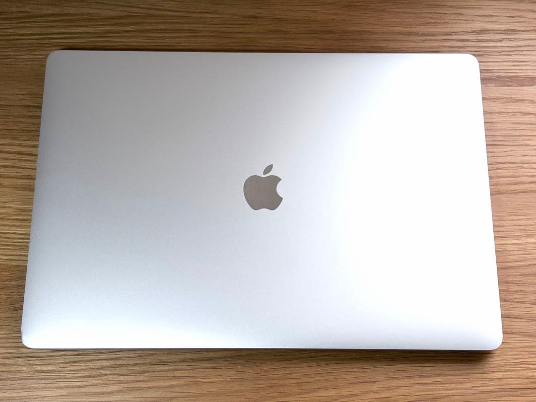 MacBookPro 16 2019 i7 メモリ16GB SSD512GB