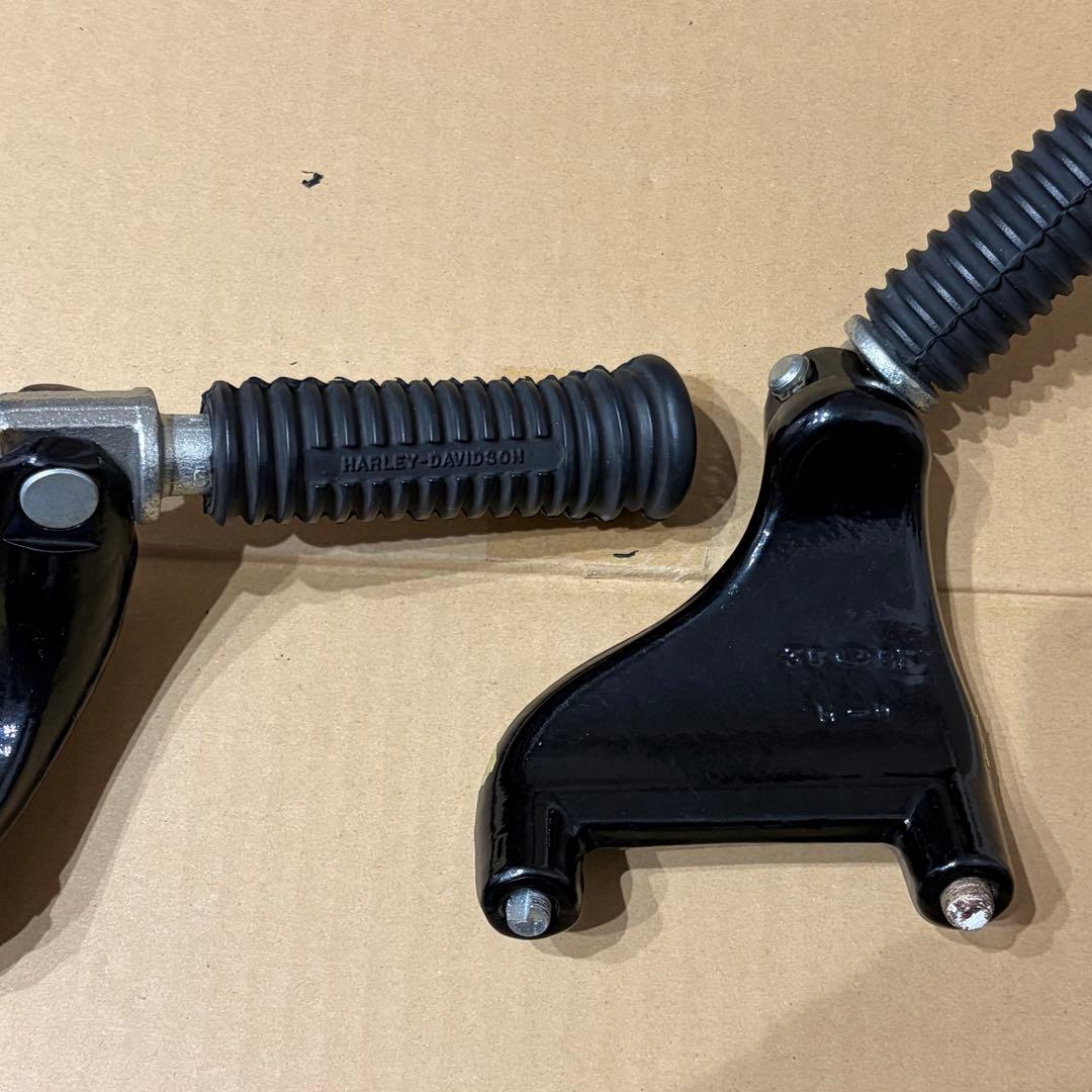 ハーレーダビッドソン　スポーツスター タンデムステップ左右セット