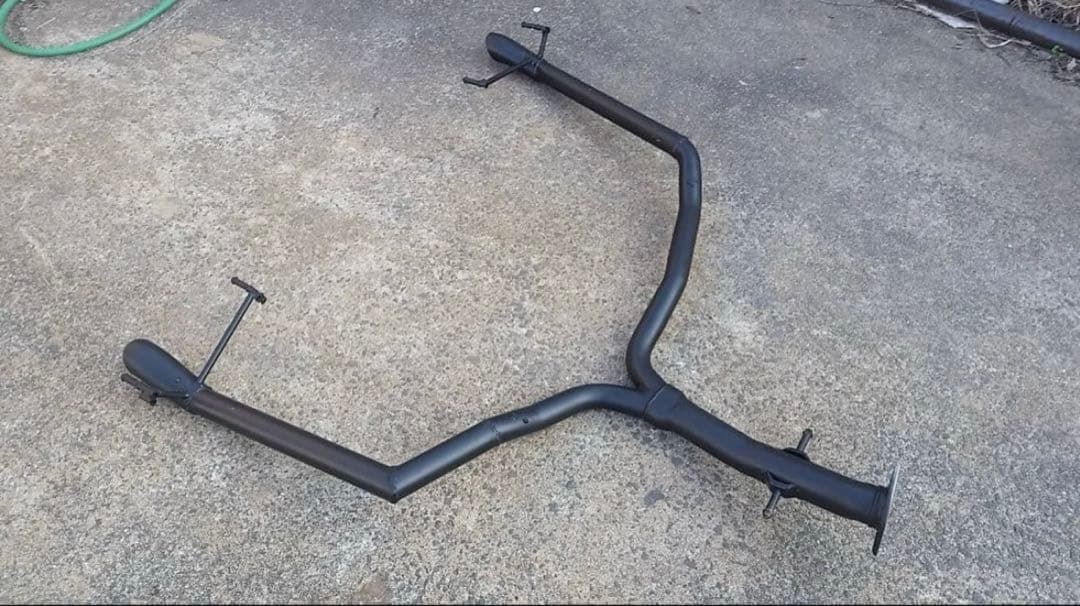 200系クラウン、ワンオフストレートマフラー