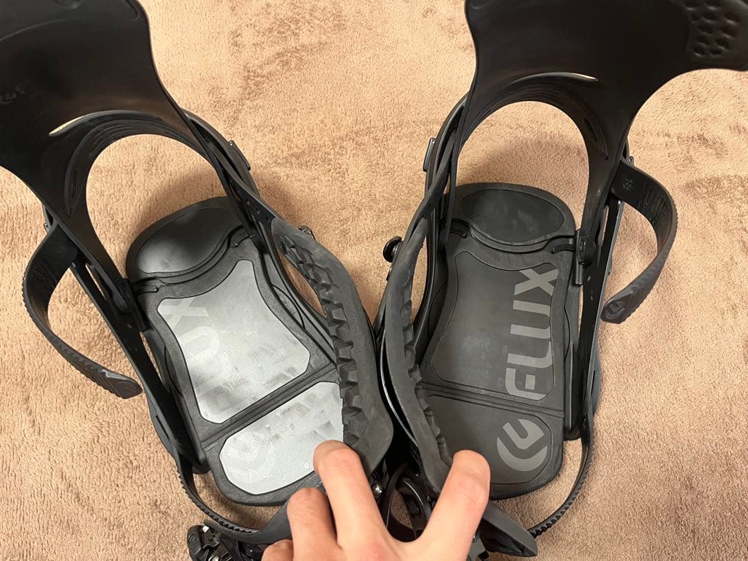 スノーボードビンディング　FLUX DS 20-21 SMサイズ