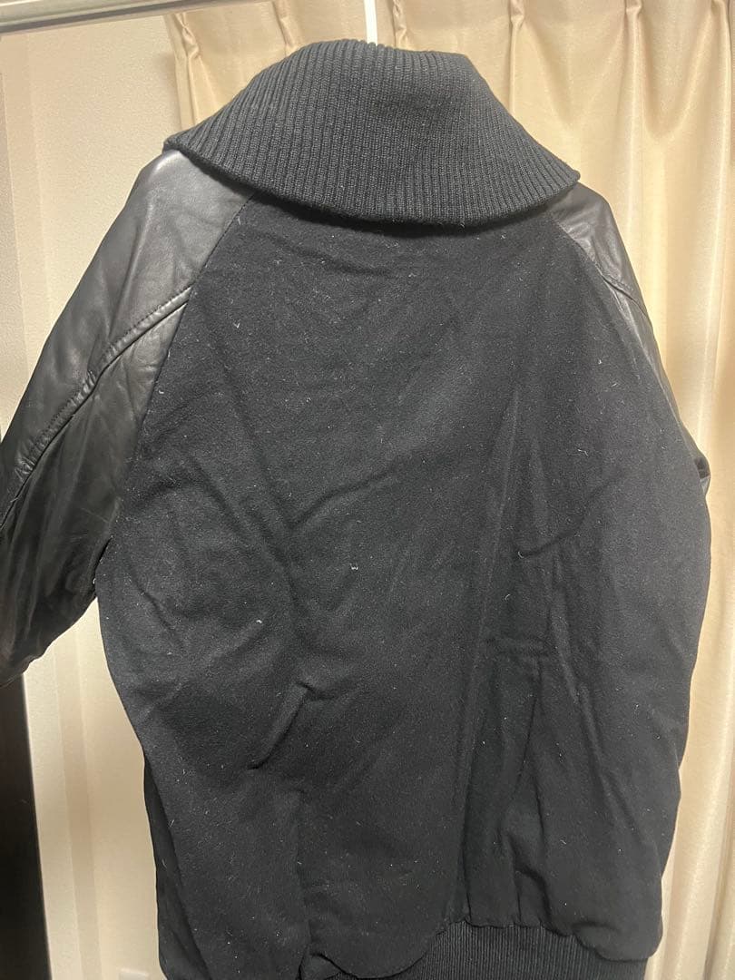 デュベティカ ブラック ジャンパー・ブルゾン