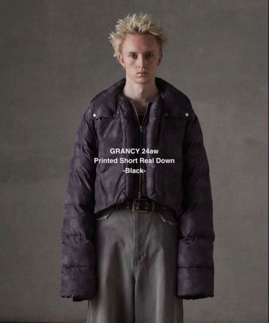 【GRANCY】 プリントショートリアルダウン　ブラック　Sサイズ