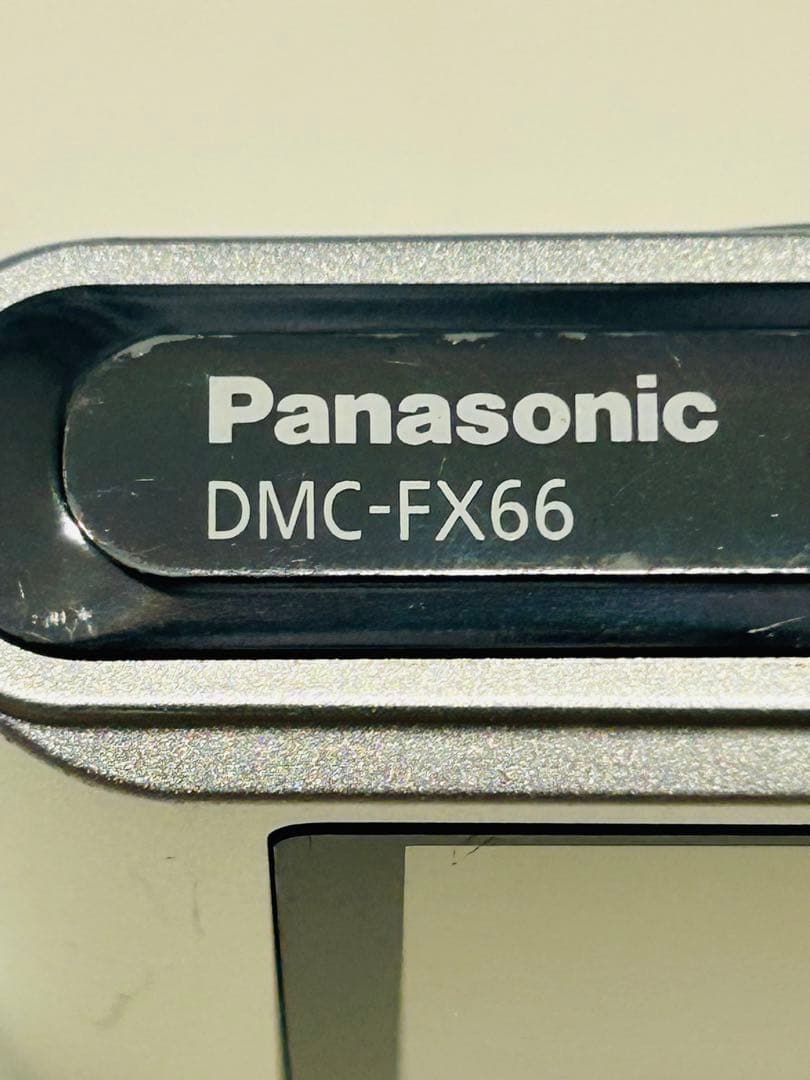LUMIX DMC-FX66コンパクトデジタルカメラ 14メガピクセル