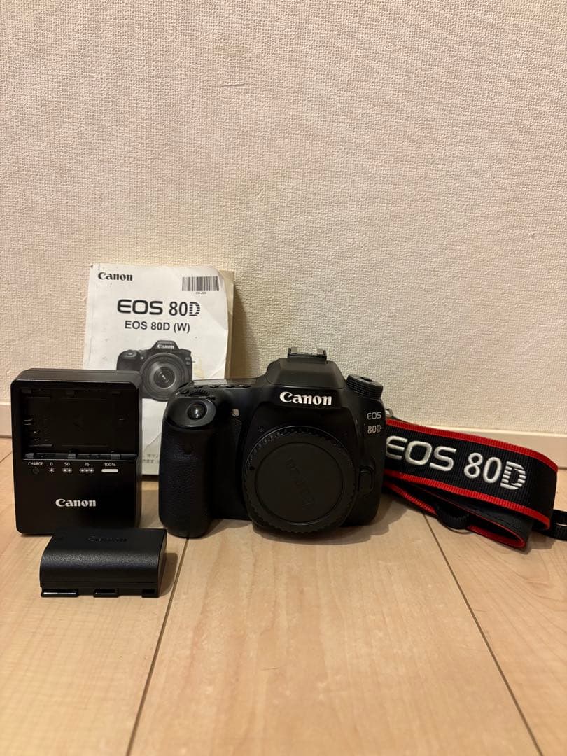 Canon EOS 80D デジタル一眼レフカメラ 本体