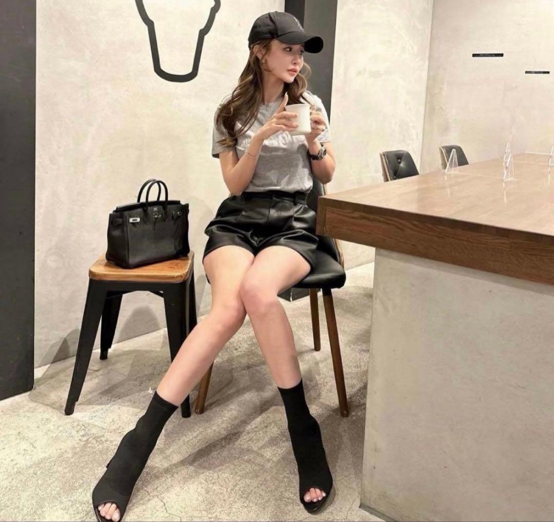 【新品未使用】鈴木亜美　黒オープントゥニットブーツ M