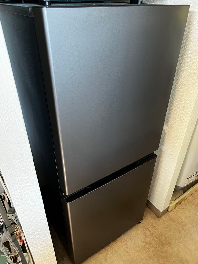 S*a様 AQUA 冷蔵庫 AQR-14R 2ドア冷凍冷蔵庫 137L 右開き