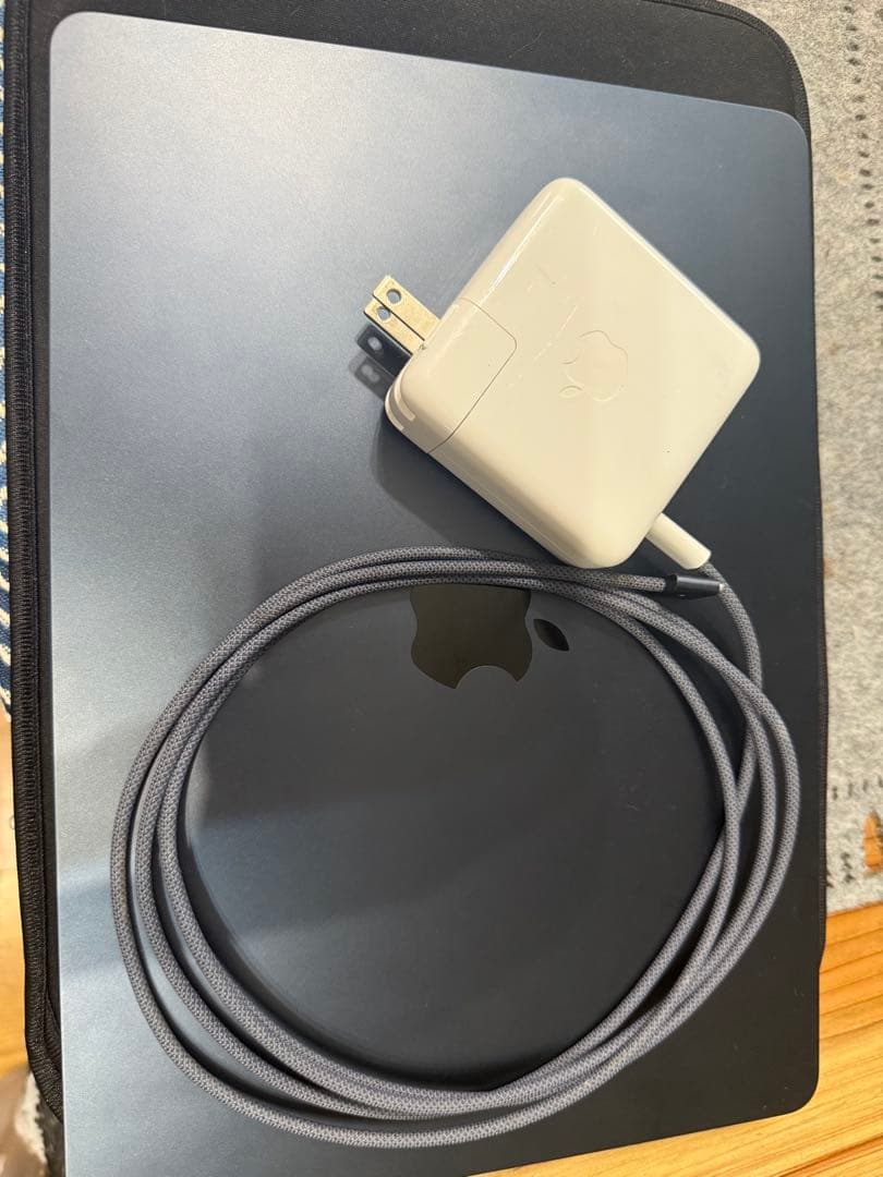 Apple MacBook Air M2 本体 ミッドナイト 256GB