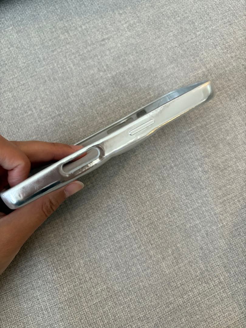 Urban Sophistication シルバー iPhone16ケース