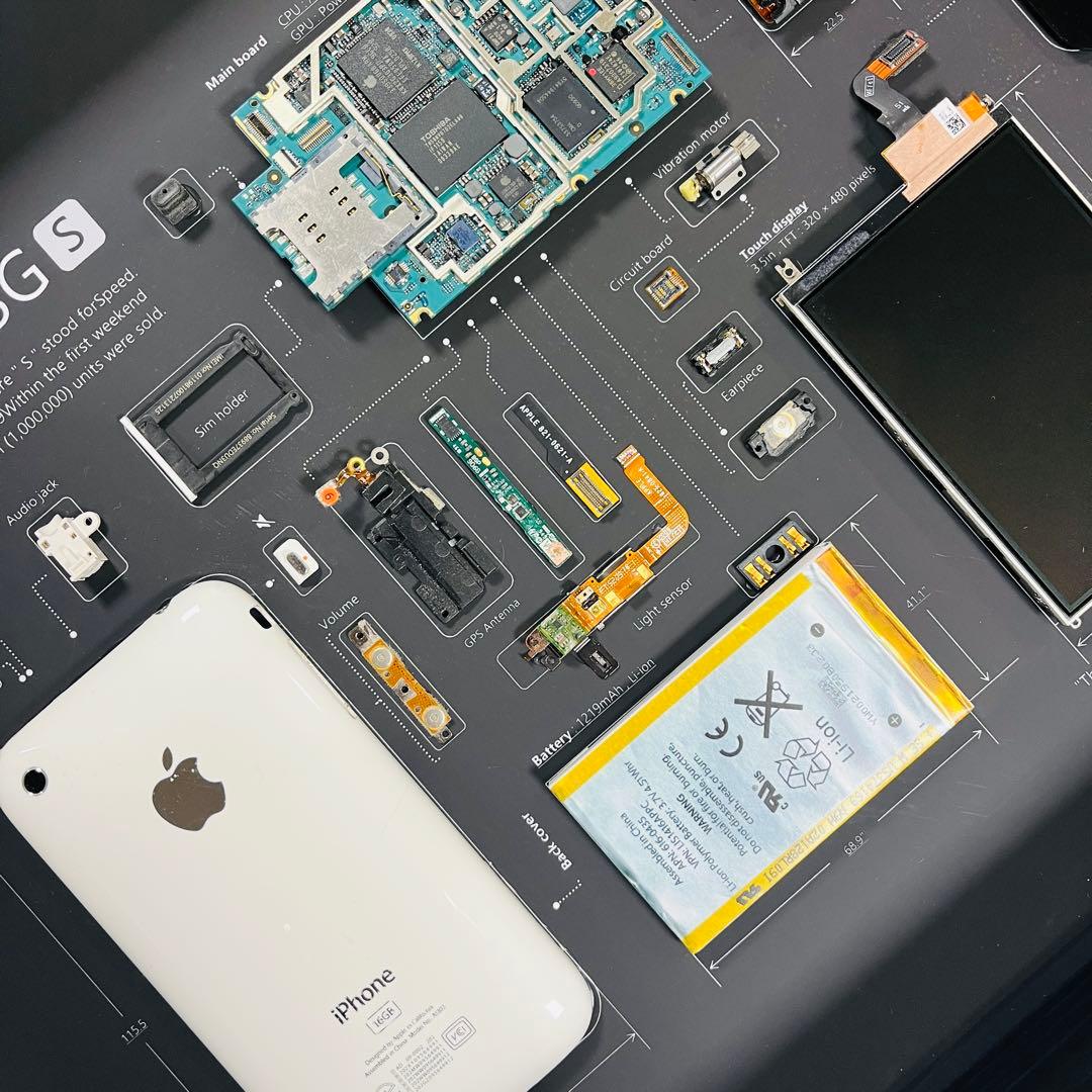 iPhone3GS White 標本アート ボックスフレーム仕様