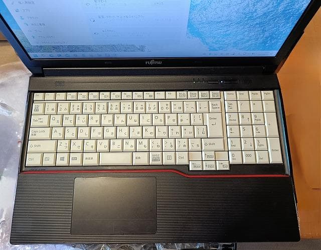 富士通 Lifebook A574/H-②　i7-4702MQ　16GB　快速