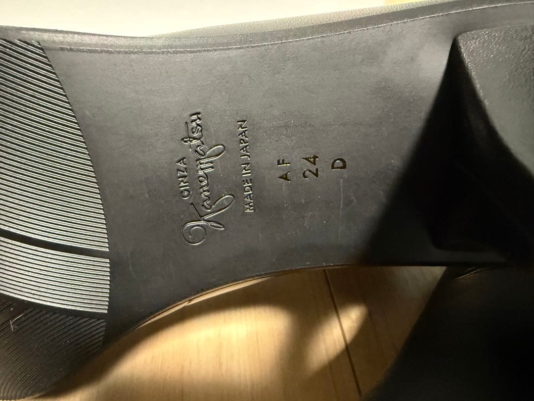 銀座かねまつ　ショートブーツ 7cmヒール