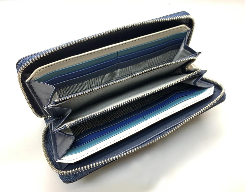 タケオキクチ　ラウンド長財布　新品未使用　ネイビー 727628 ¥22,000