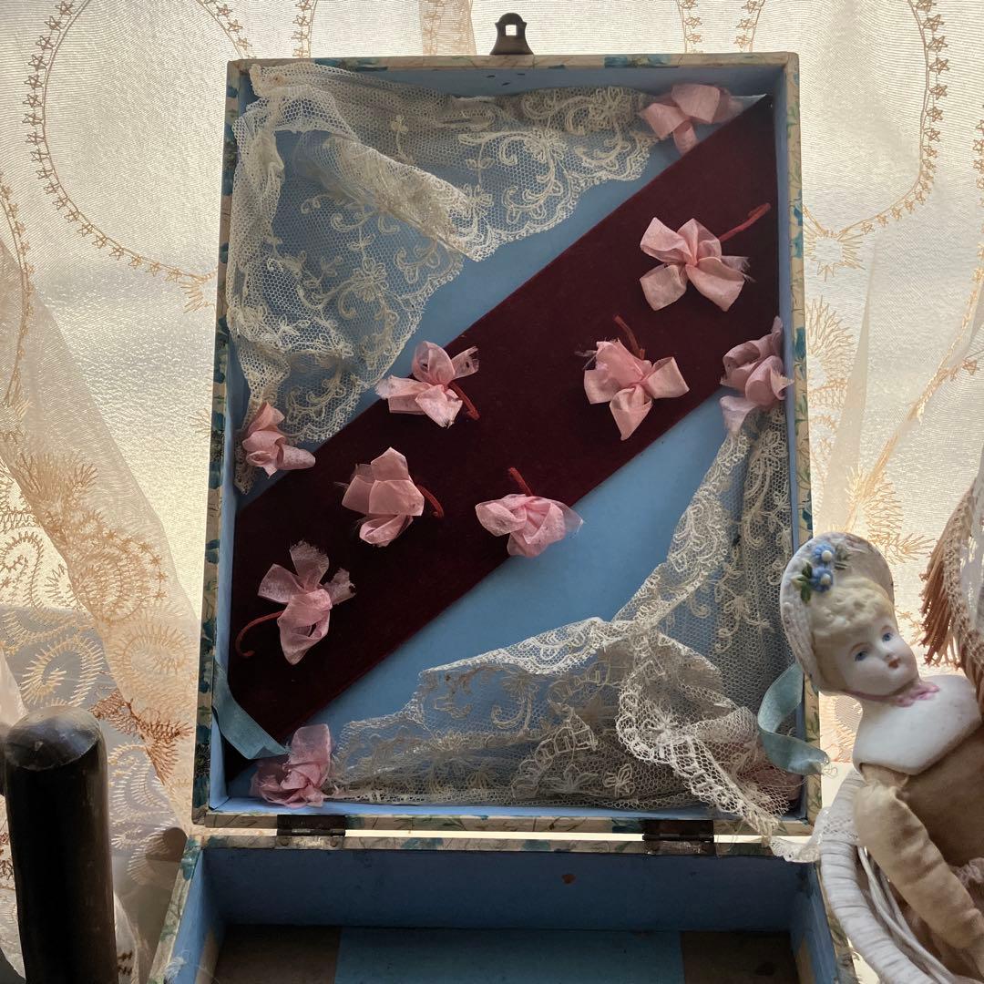 Travaux au Crochet フランスアンティークボックス　ミニョネット