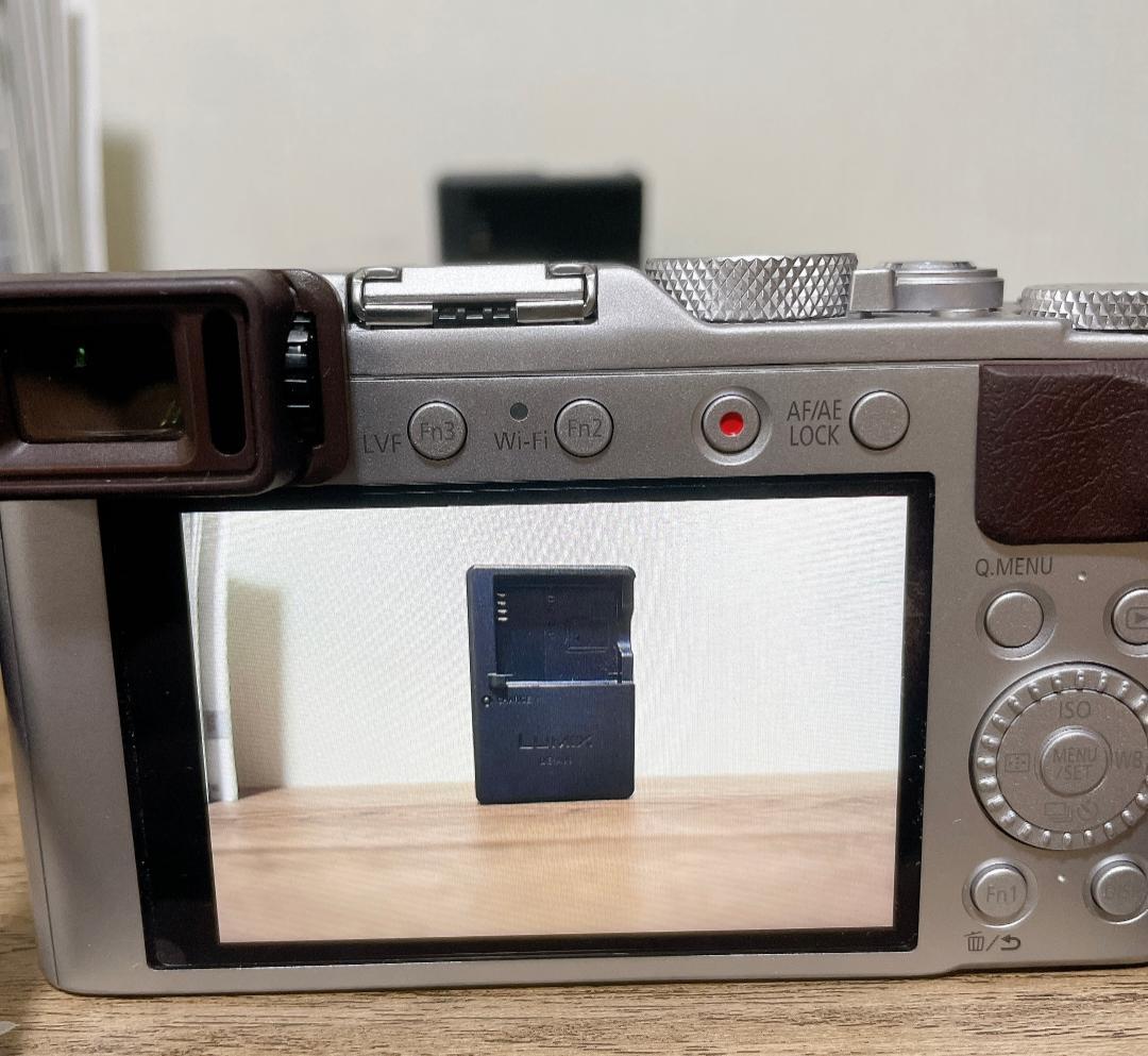 美品 ケース・充電器付きPanasonic LUMIX DMC-LX100 S