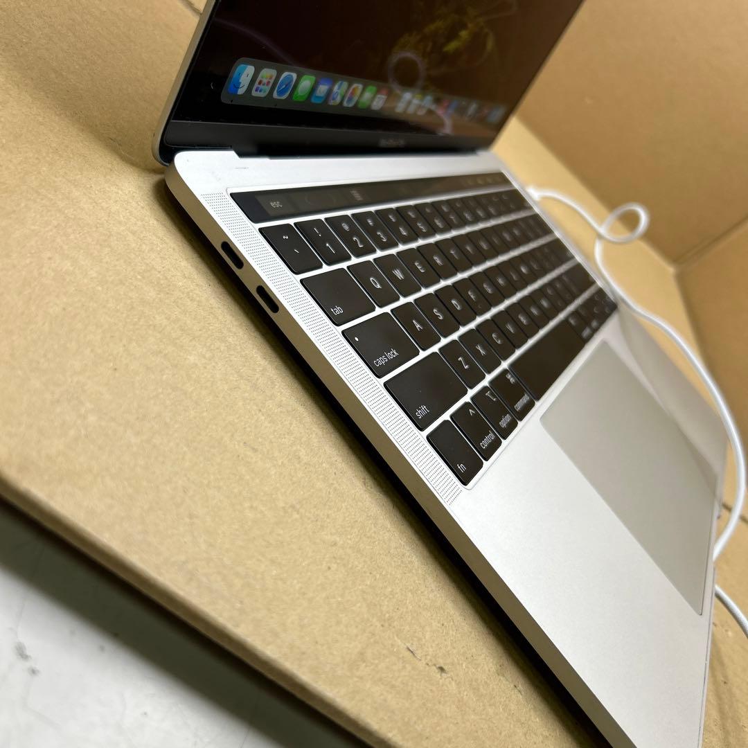 MacBook Pro 13インチ　2018 16GB/512GB シルバー