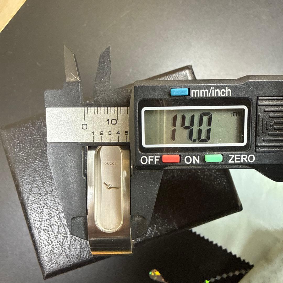 腕時計 Gucci グッチ ブレスウォッチ 2400S 2針クォーツ