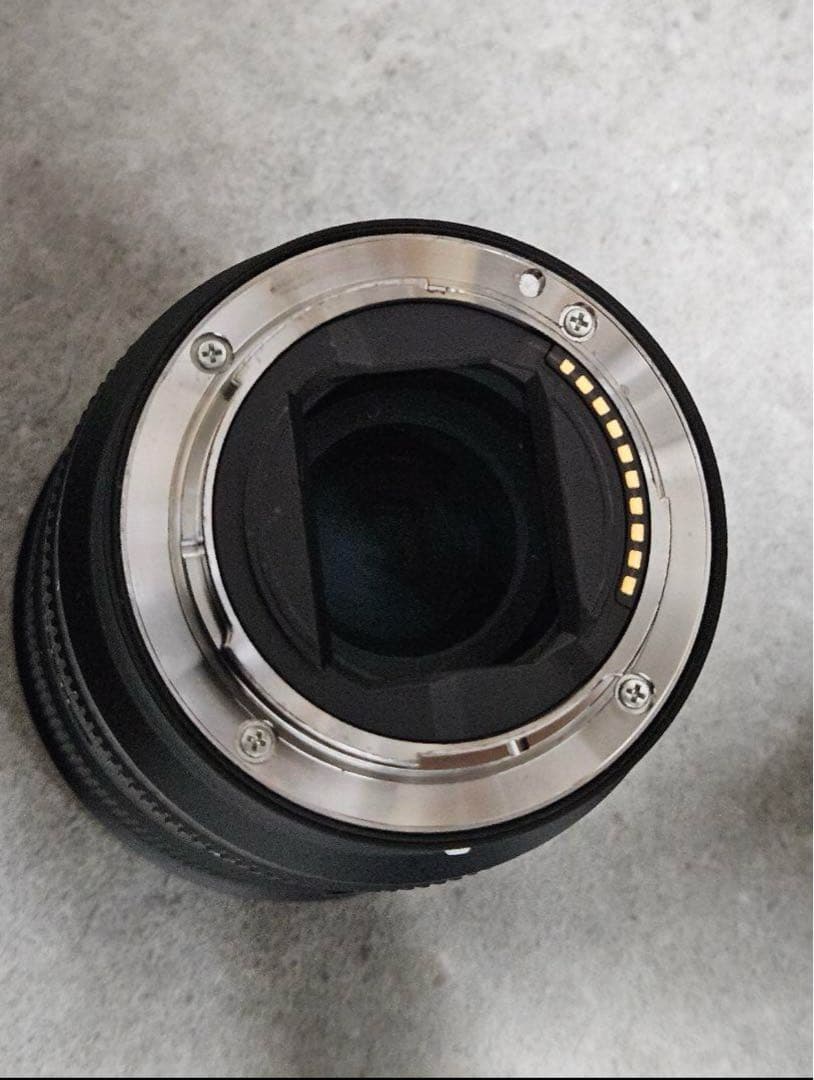 アキ　SONY FE 20mm F1.8 G レンズ