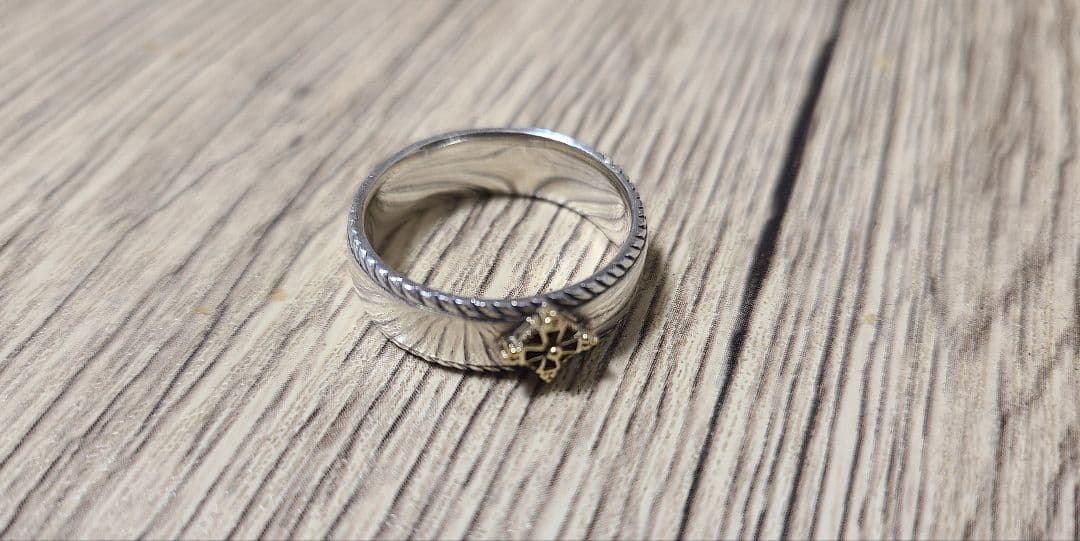 マテリタ　ブリタニア　リング　K18刻印