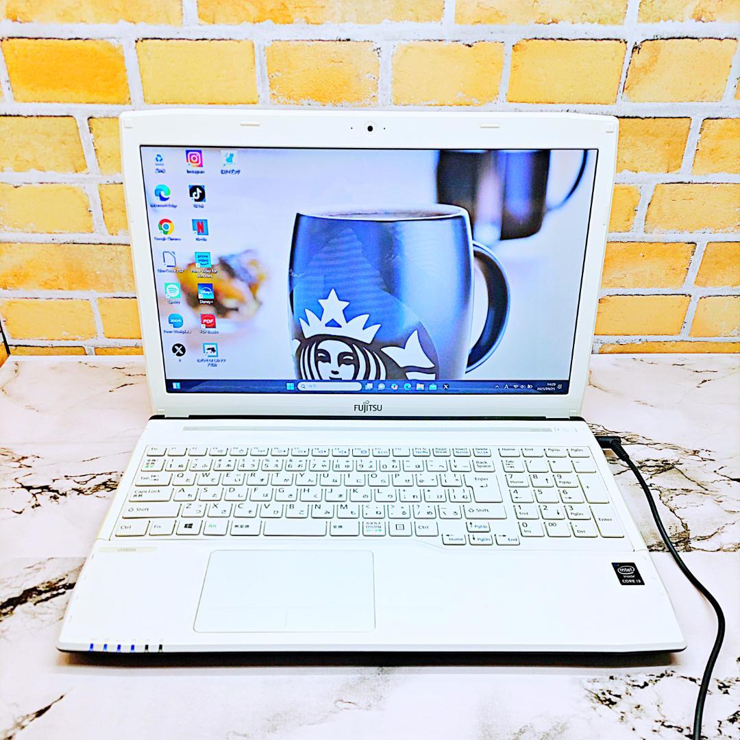 美品ノートパソコン❤️爆速SSD❤️メモリ８G✨最強Core-i7☘️ハイスぺ✨