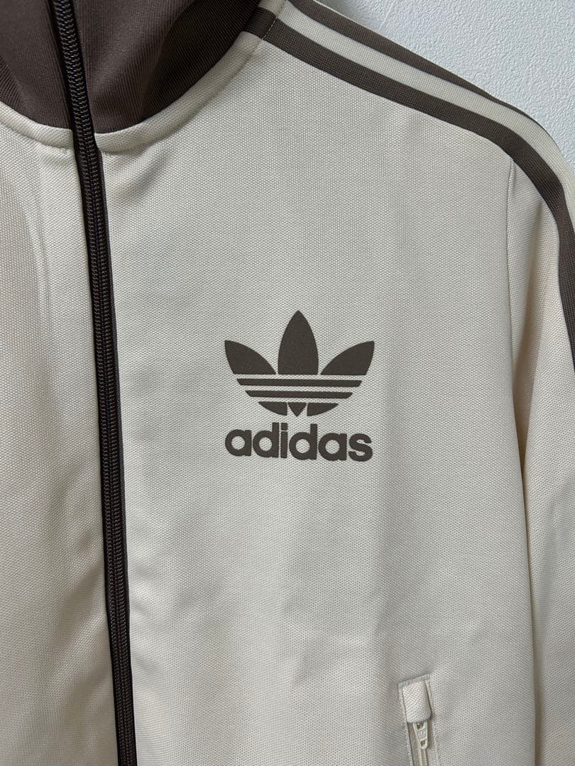 adidas クラシックトラックジャケット　ホワイト　ブラウン