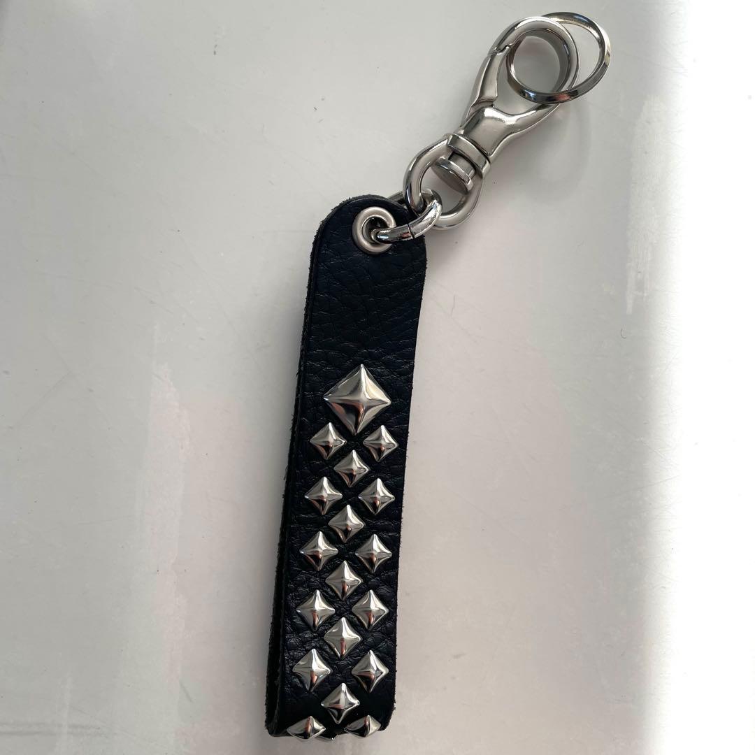 キャリー　スタッズレザー　フラット　キーリング