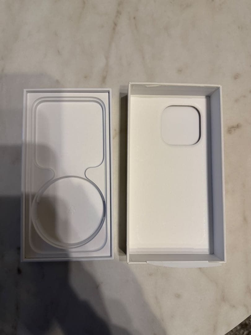 Apple iPhone 15 Pro 512GB ナチュラルチタニウム