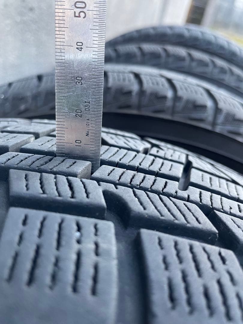 スタッドレスタイヤ ホイール4本セット14インチ