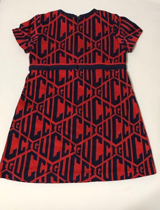 GUCCI キッズ　赤　ワンピース　ロゴ　36m 約90cm グッチ　フォーマル