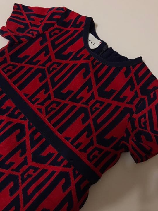 GUCCI キッズ　赤　ワンピース　ロゴ　36m 約90cm グッチ　フォーマル