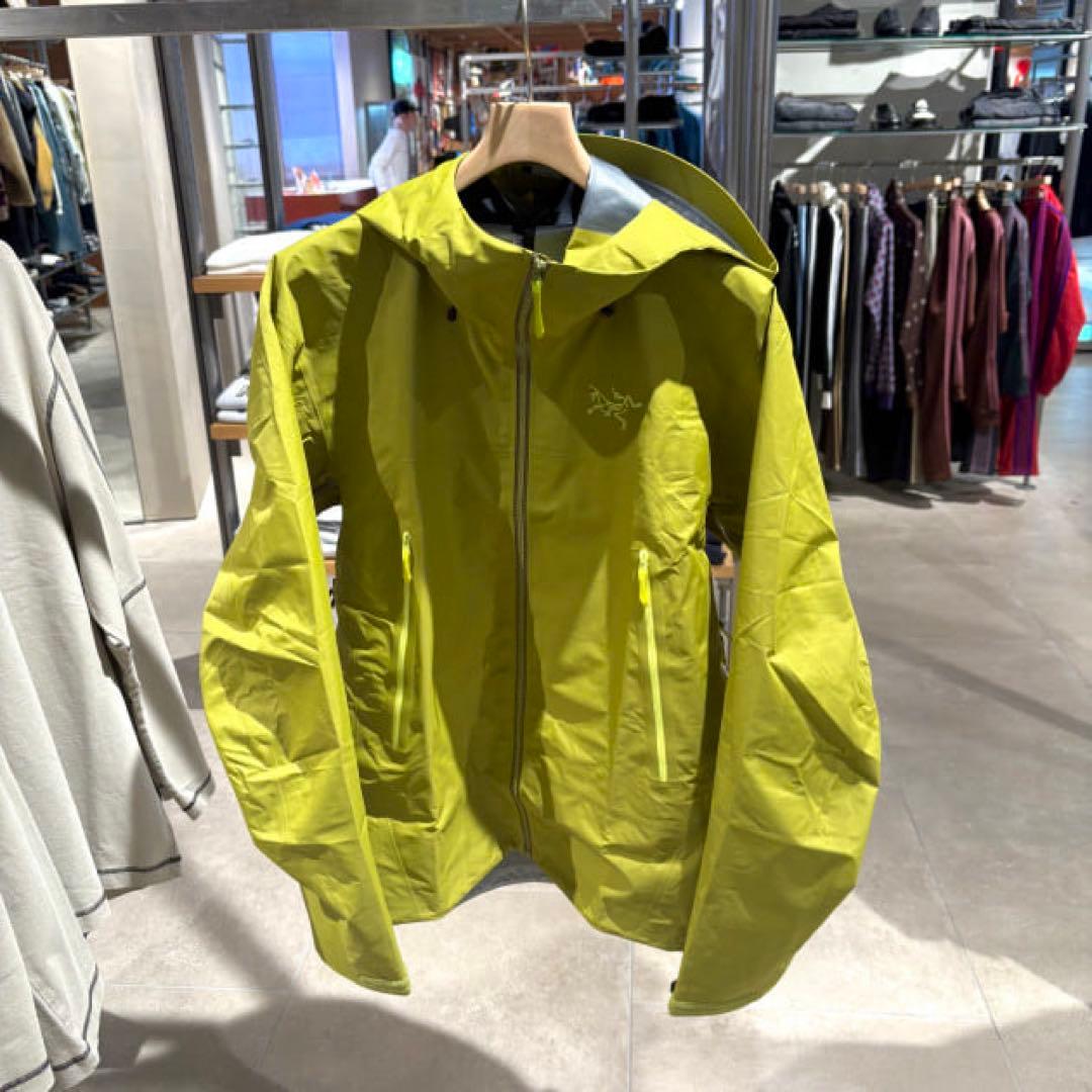 新品今期 BEAMS x ARC’TERYX Beta SL Jacket M