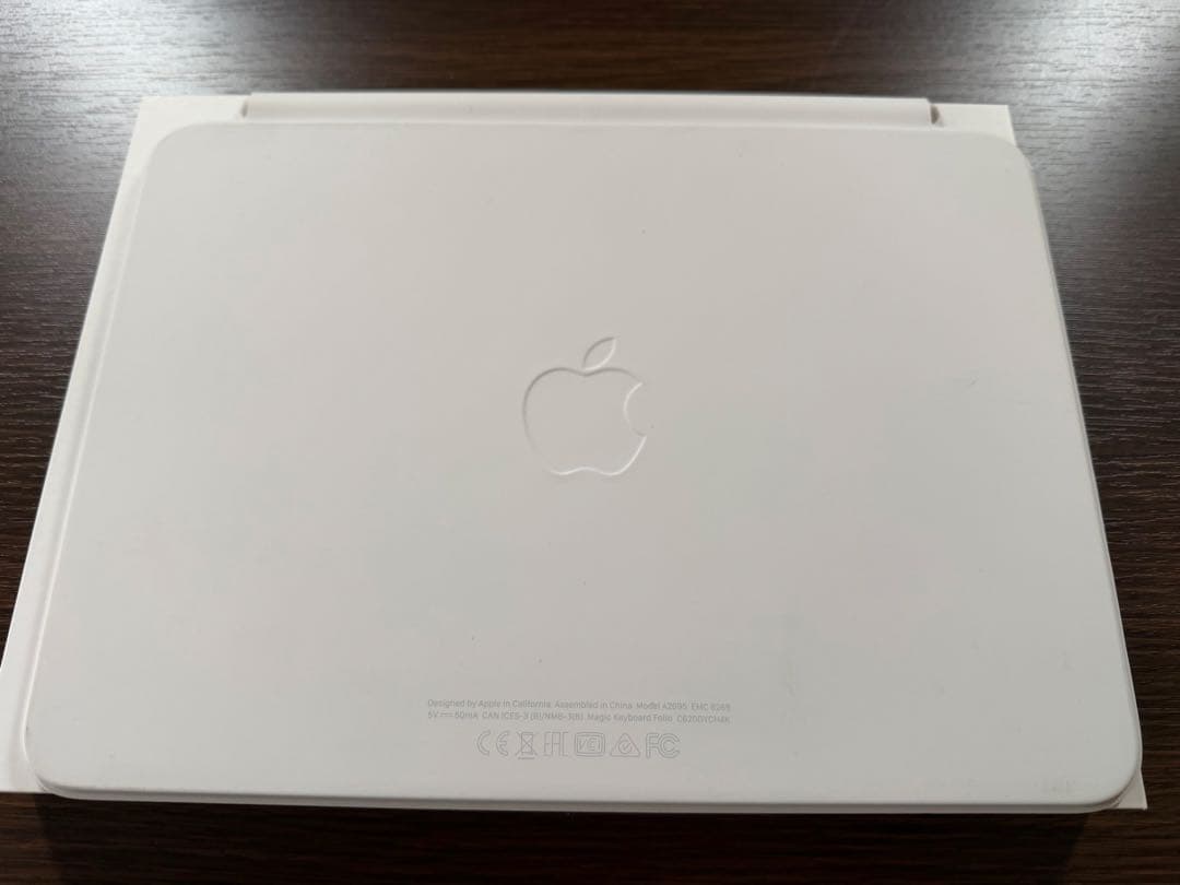 Apple純正　iPad Magic Keyboard Folio