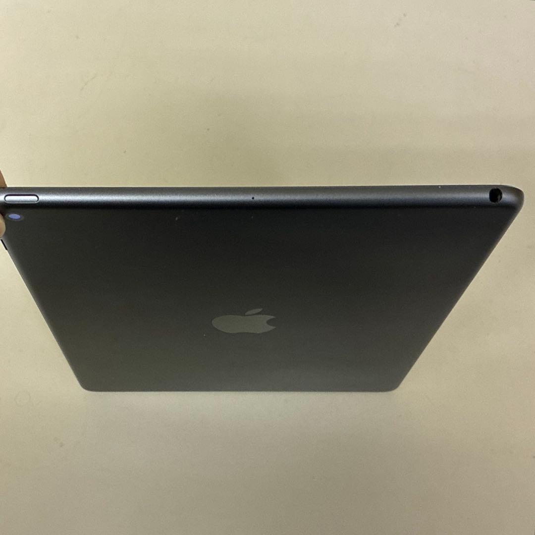 Apple iPad Air3スペースグレー 本体　第3世代
