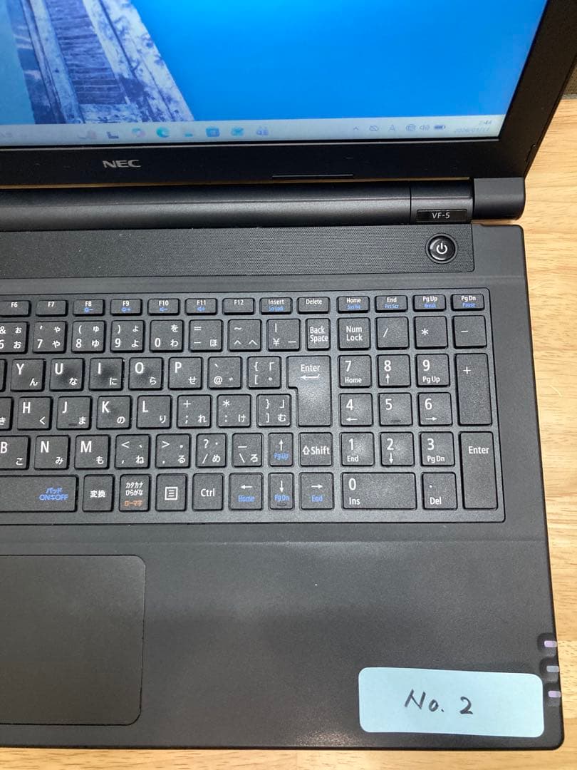中古ノートパソコン　15.6インチ　NEC製　〔No.2〕