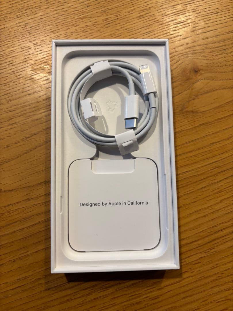 Apple iPhone SE (第2世代) 赤　64GB