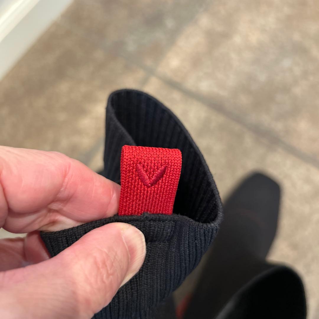 VIVAIA 黒と赤　ブーツ